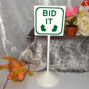 Handmade 3d Printed bid It Up Sign For Show Hosts Green White